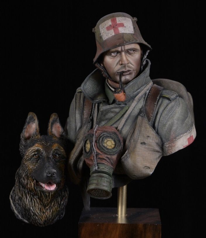 German Medic WW1 & Dog