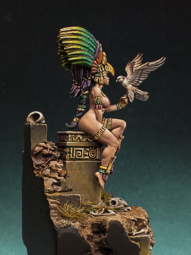 Aztec Priestess with Bird 28mm by Alessandro Â· Putty&Paint
