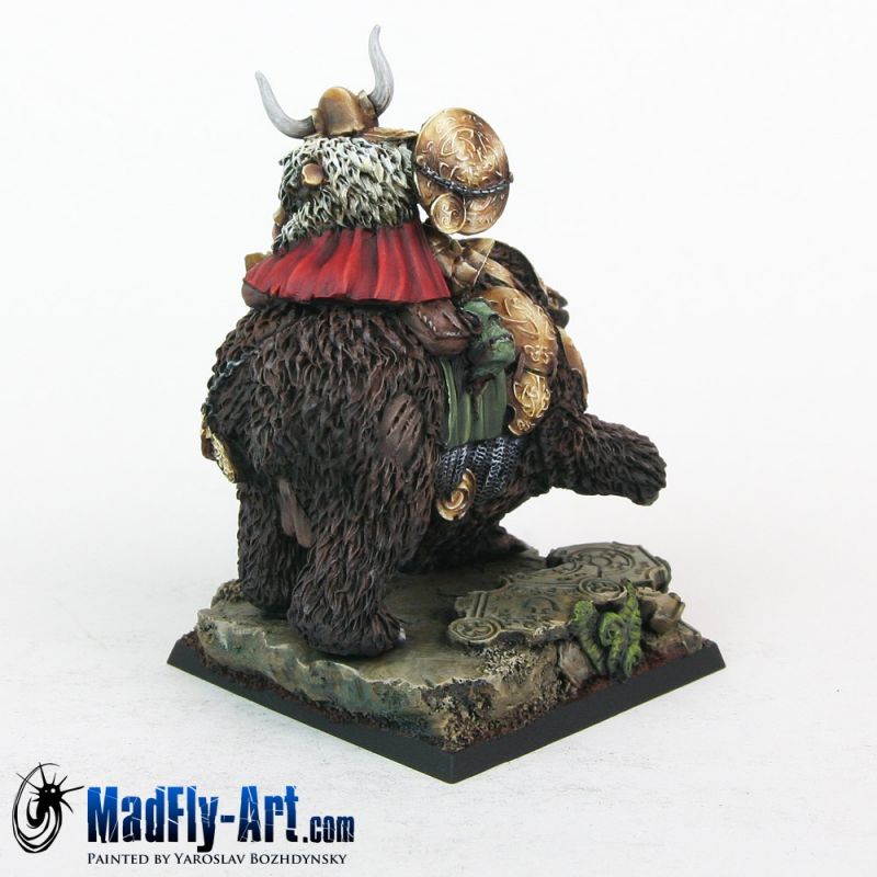 Dwarf Warrior on War Bear