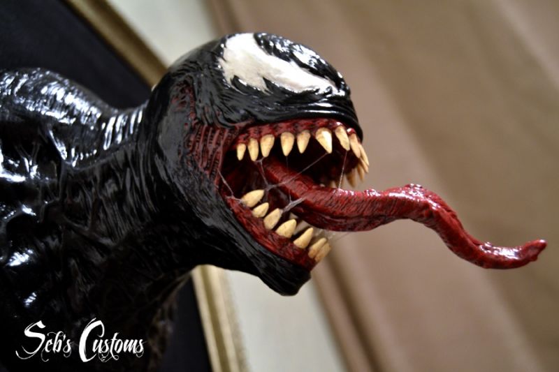 Venom Wall Bust