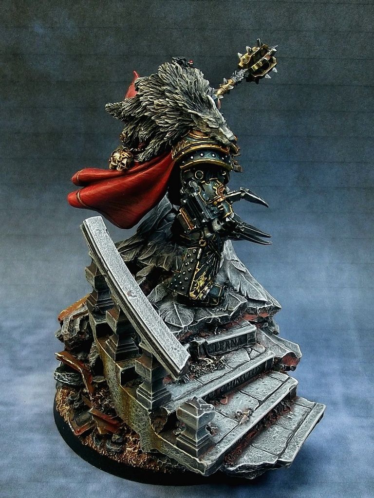 Horus the Warmaster Primarch of the Sons of Horus