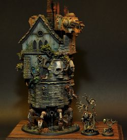 The fabulous walking tower of the Hermit