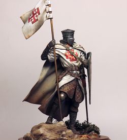 Knight of the Holy Sepulcher figure