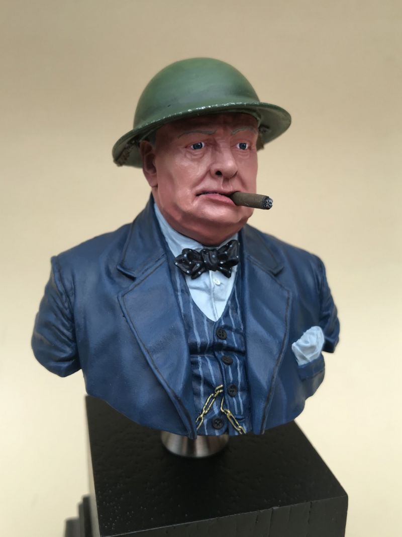 Winston Churchill - Never Surrender