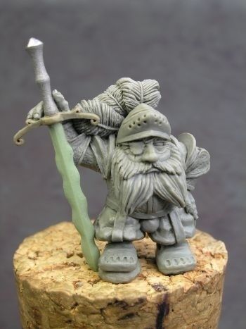 Maximillian Dwarf with Bidenhänder