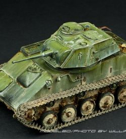 1/35 Miniart T-80 Soviet Light Tank