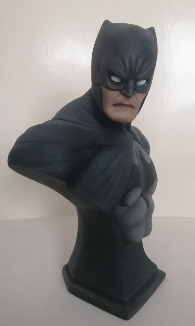 Bat bust
