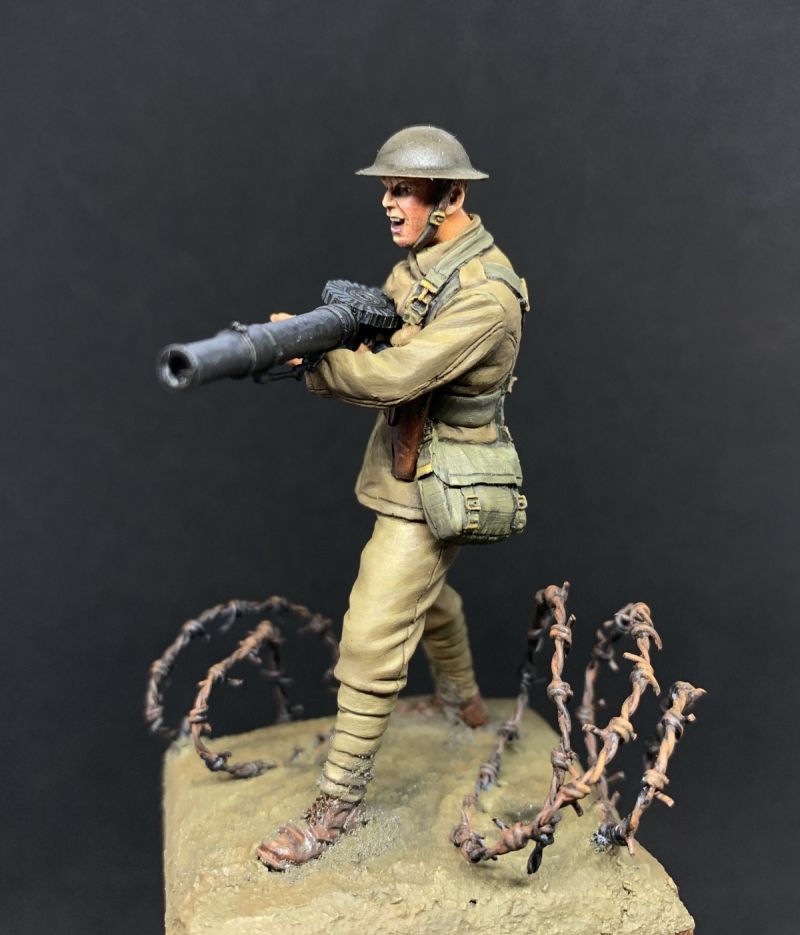 World War 1 Tommy with Lewis Gun