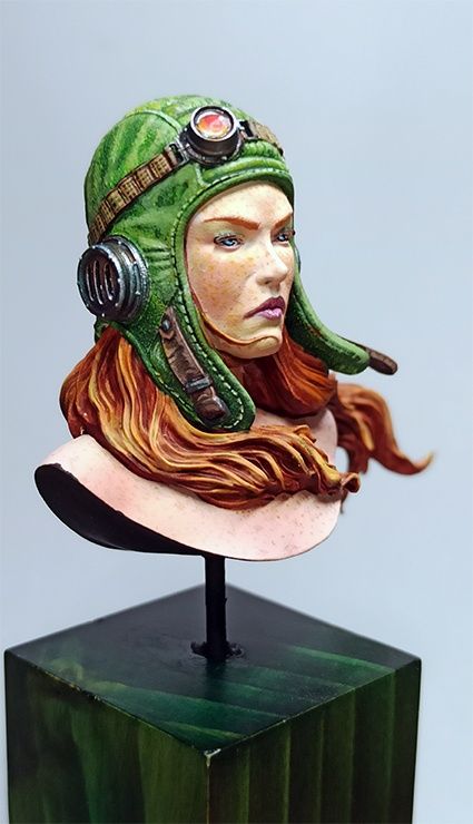 Road Girl bust