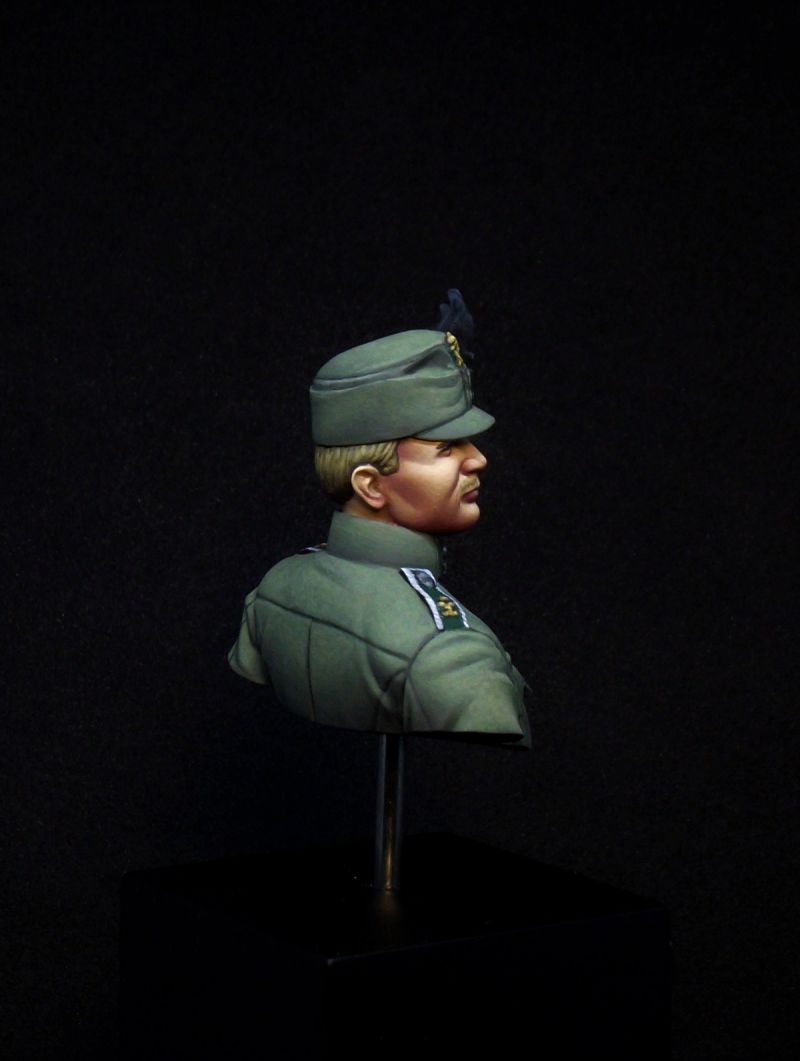 Austro-Hungarian Mountain Troop Officer WW I Bust 1/16