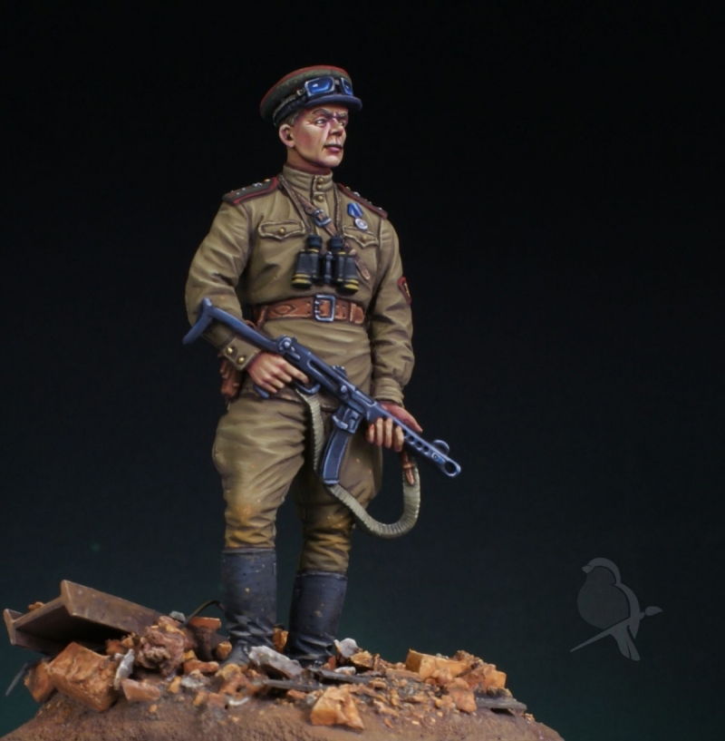 Red Army anti-tank artillery officer.
