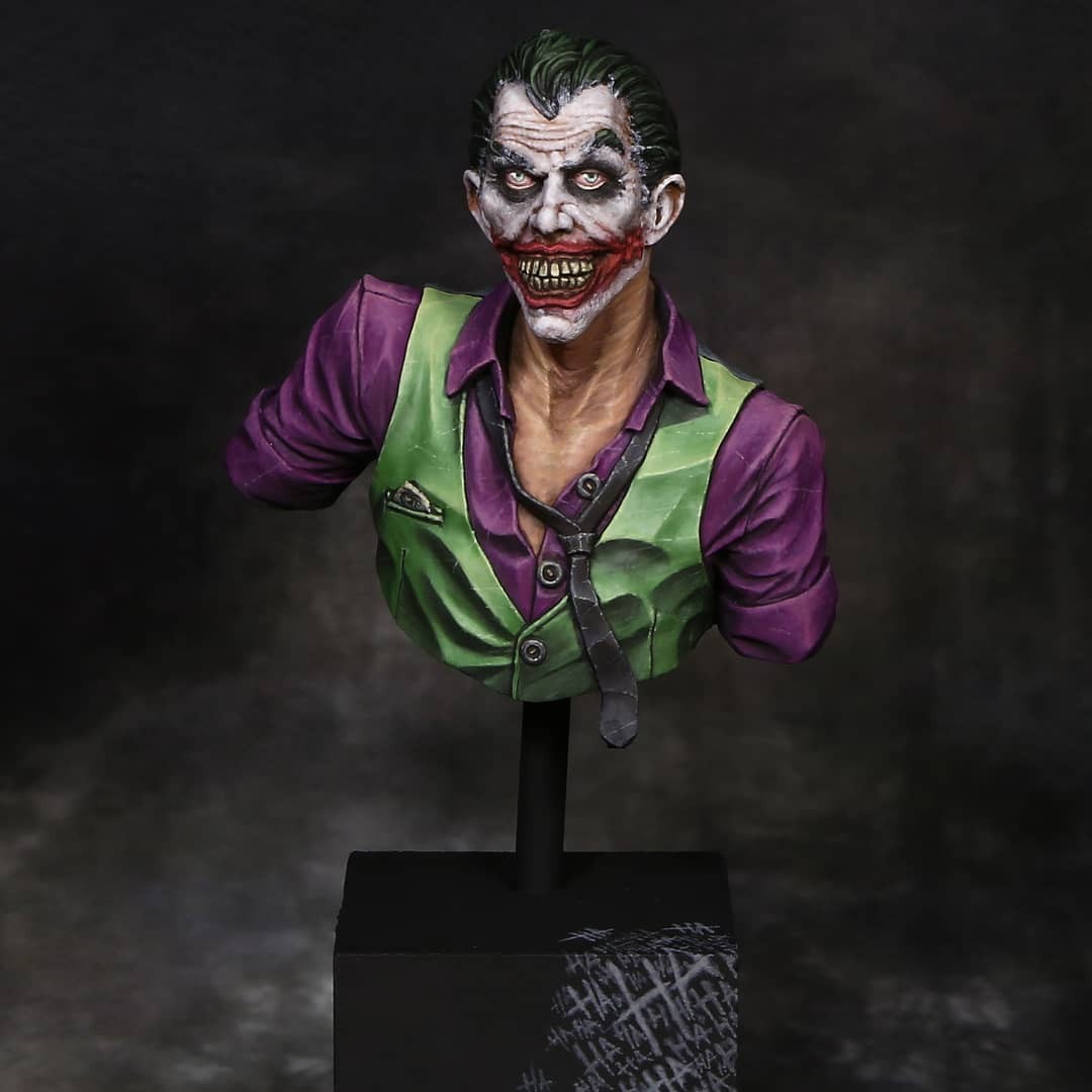 Zombie Batman bust Joker painting