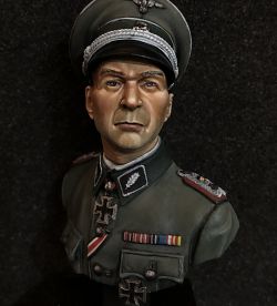 SS-Standartenführer Pegaso Models