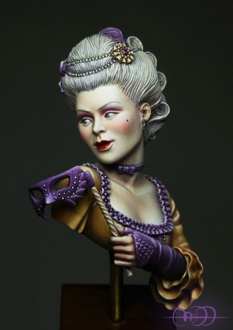 Violette (“the masquerade”)
