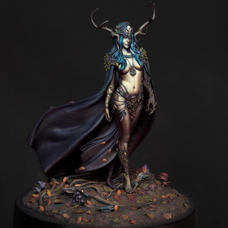 Lesza from Ignis Miniatures