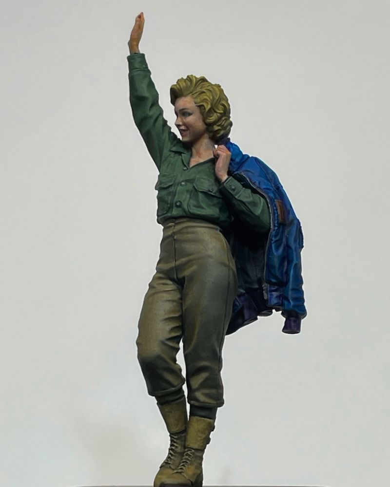Marilyn Monroe visiting a u.s.soldier in Korea war
