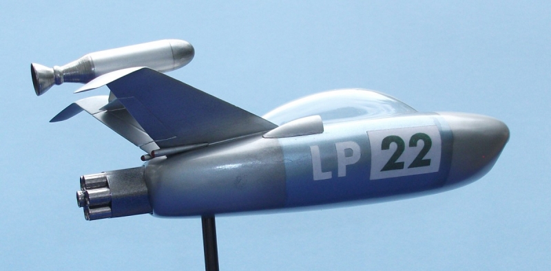 LP-22 Space Ship—Design is from a 60s TV show