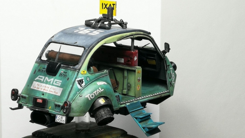 TUK TUK Anti-Gravity Taxi