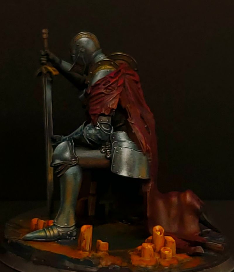 Fallen Knight Kneeling