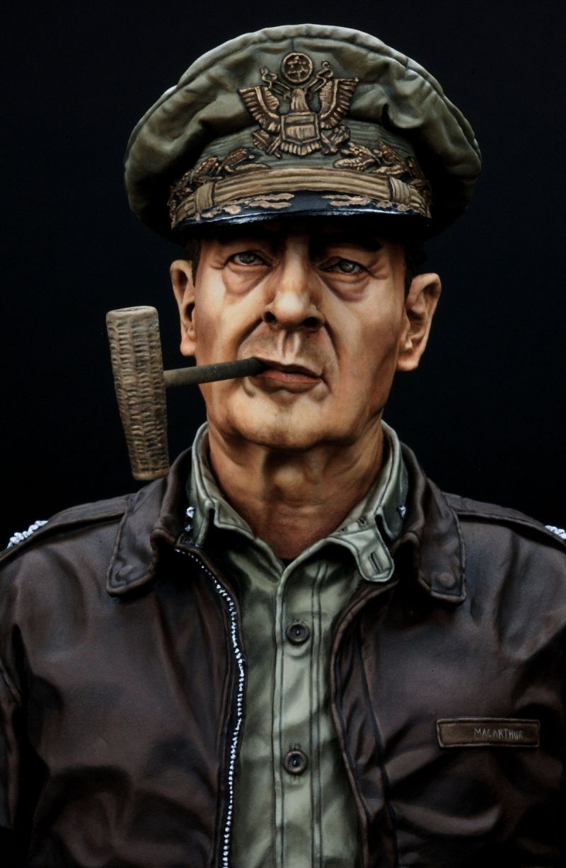Gen. Douglas MacArthur, U.N. supreme commander (Life Miniatures 1/10 Bust)