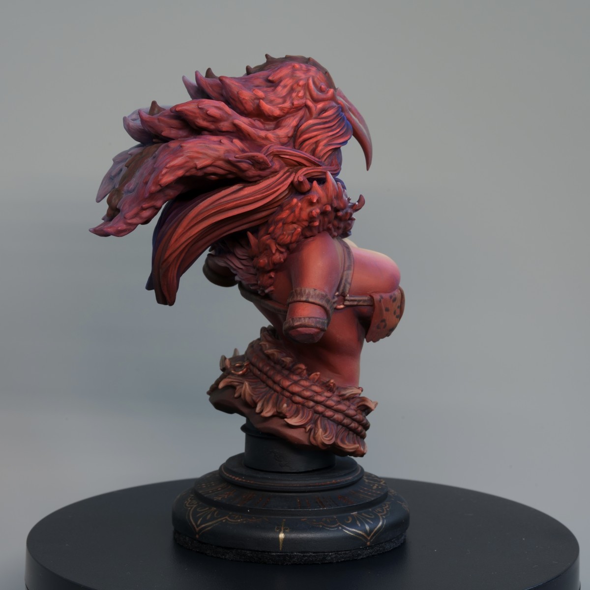 Kingdom - Miniature Bust Figure