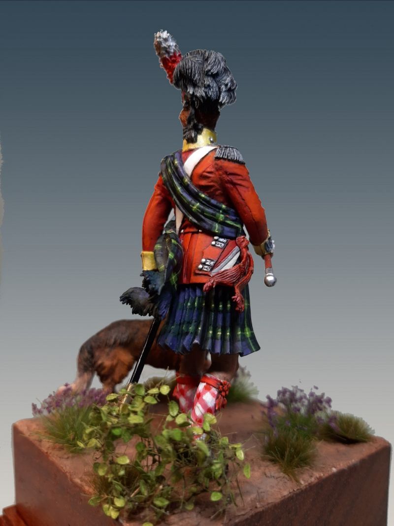 Highlander officer