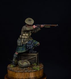 The Scotsman, The Gordon Highlanders, 92nd Regiment.  The First World War.