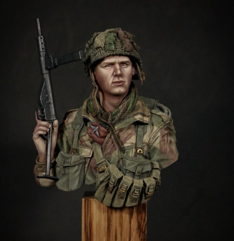 British paratrooper Arnhem 1944