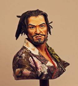 RONIN BUST (with flowers)