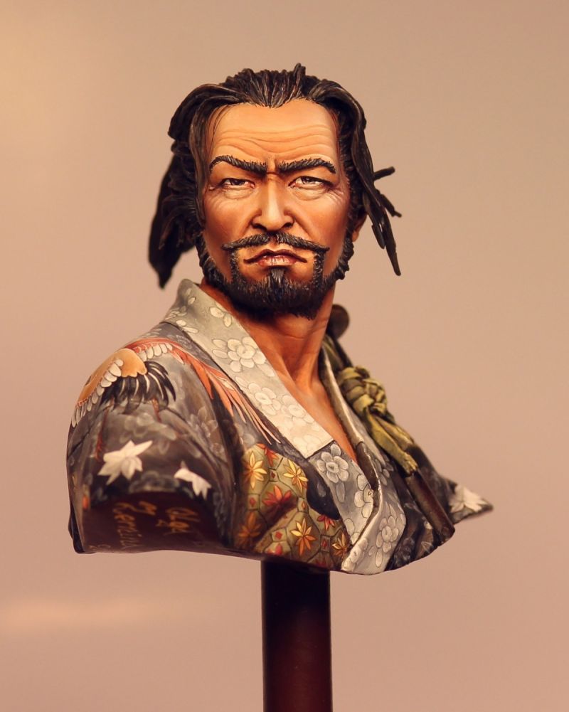 RONIN BUST (with birds)