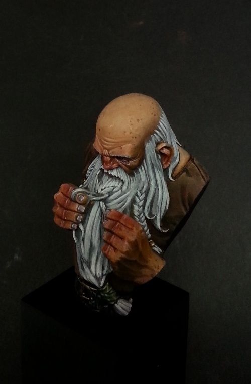 Old dwarf by Spira mirabilis