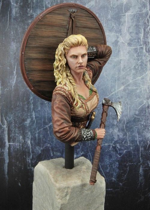 Shieldmaiden - the viking age