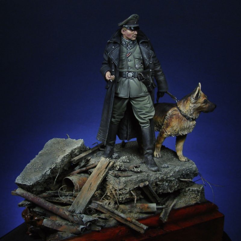 SS Officer with dog